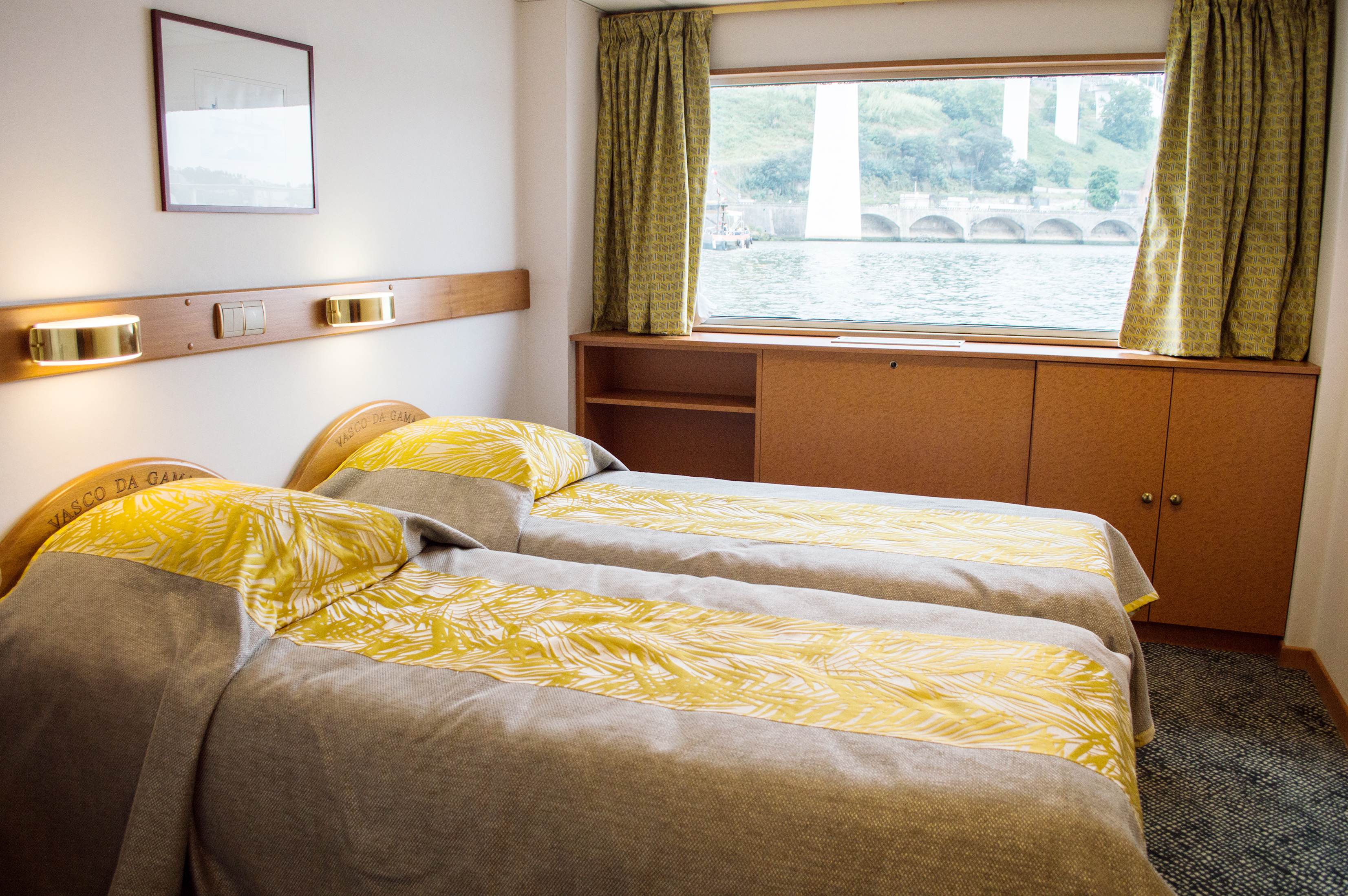 CroisiEurope MS Vasco de Gama Cabin 1.jpg